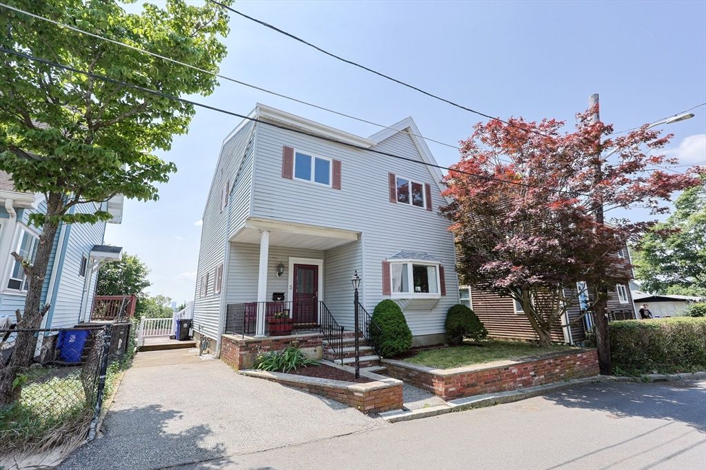 3 Nira St, Malden, MA 02148