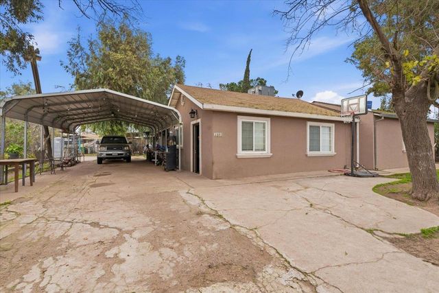 3902 ARCH Rd, Stockton, CA 95215