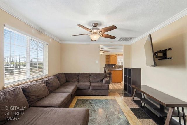 3902 ARCH Rd, Stockton, CA 95215