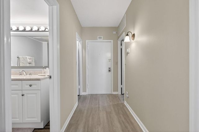 1200 Marine Way Bd2, North Palm Beach, FL 33408