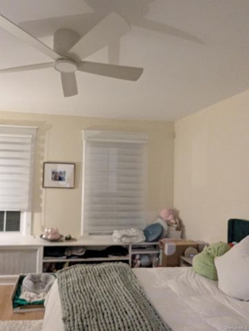 71 Longview Avenue, White Plains, NY 10605