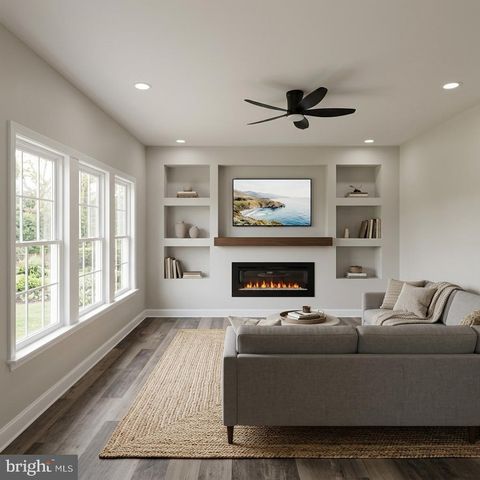 10605 BENCHMARK RD, Fredericksburg, VA 22408