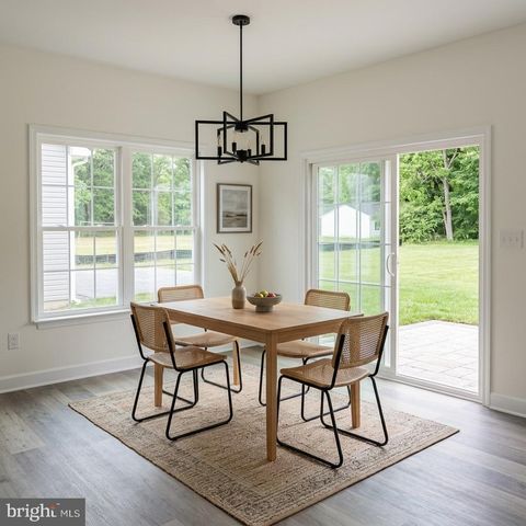 10605 BENCHMARK RD, Fredericksburg, VA 22408