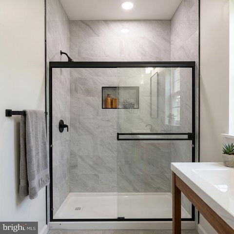 10605 BENCHMARK RD, Fredericksburg, VA 22408