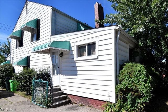 1427 E 252nd Street, Euclid, OH 44117