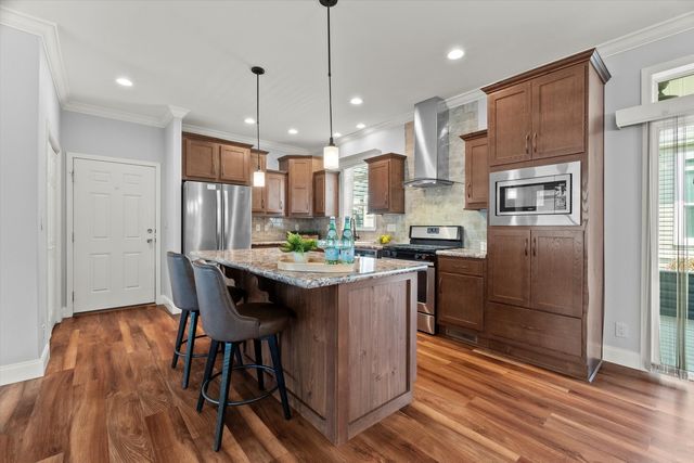 1405 Scenic View Lane, Grayslake, IL 60030
