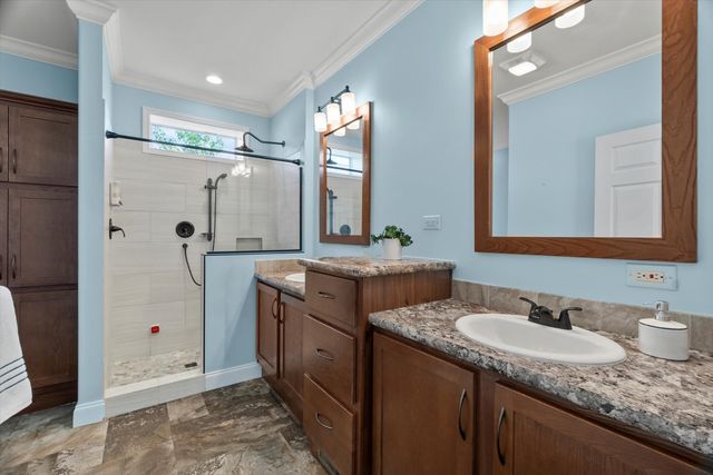 1405 Scenic View Lane, Grayslake, IL 60030