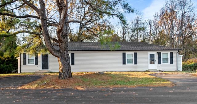 2251 Seven Mile Ferry Rd Apt 14, Clarksville, TN 37040