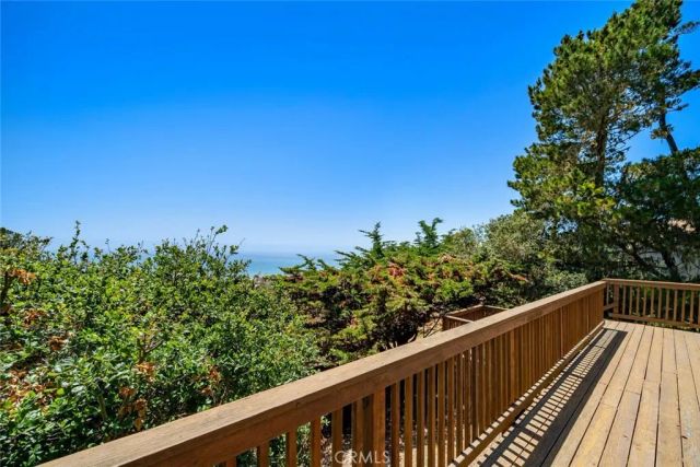 1799 Saint Thomas Avenue, Cambria, CA 93428