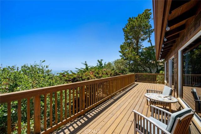 1799 Saint Thomas Avenue, Cambria, CA 93428