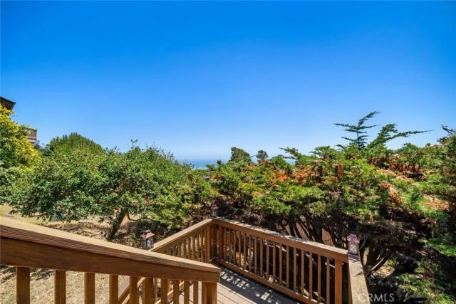 1799 Saint Thomas Avenue, Cambria, CA 93428