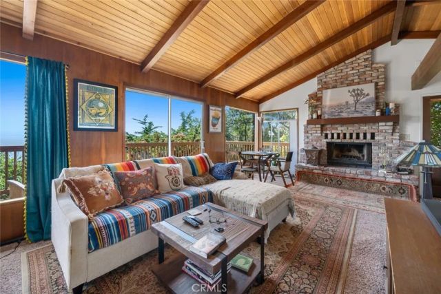 1799 Saint Thomas Avenue, Cambria, CA 93428