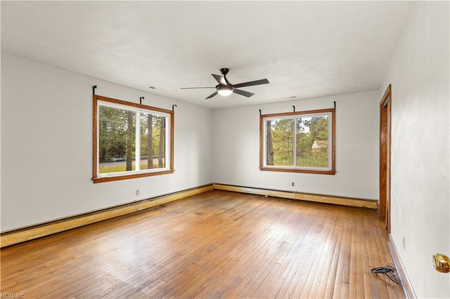 724 Bells Mill RD, Chesapeake, VA 23322