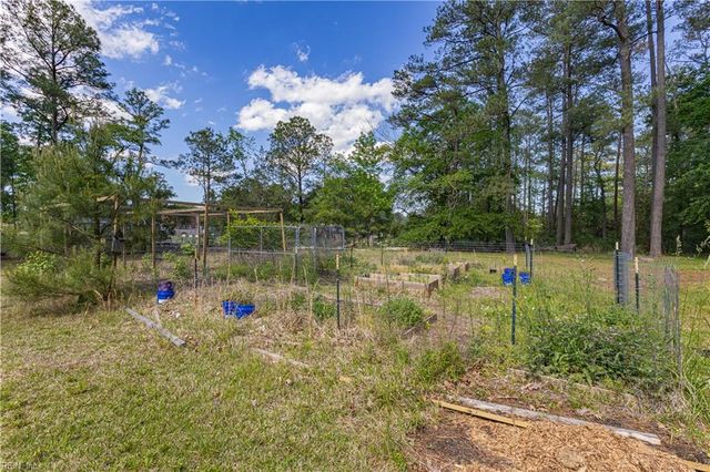 724 Bells Mill RD, Chesapeake, VA 23322