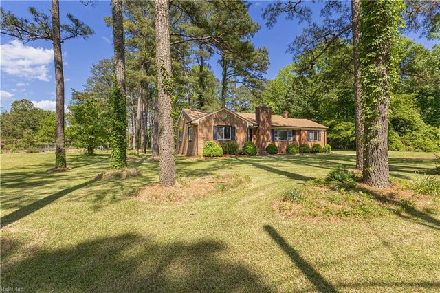 724 Bells Mill RD, Chesapeake, VA 23322