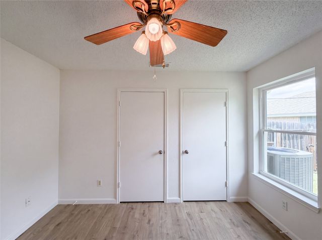 4700 Maryannes Meadow Drive, Fort Worth, TX 76135