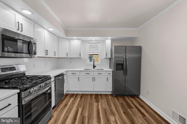 2906 FLORIDA AVE, Baltimore, MD 21227