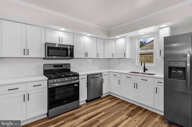 2906 FLORIDA AVE, Baltimore, MD 21227