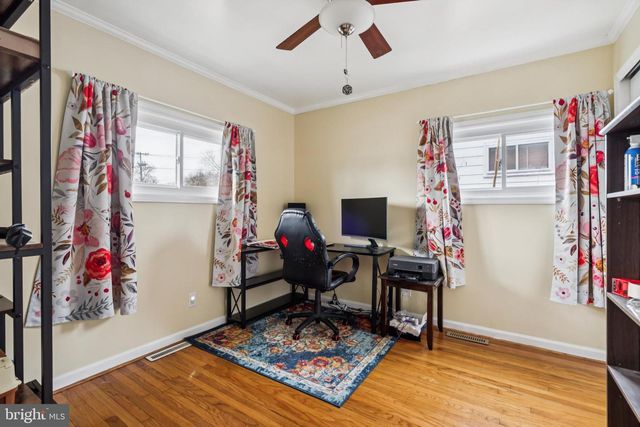 207 BAILEY AVE, Maple Shade, NJ 08052