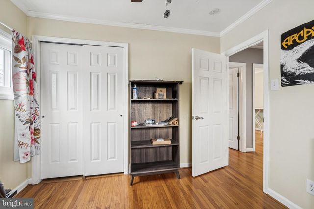 207 BAILEY AVE, Maple Shade, NJ 08052