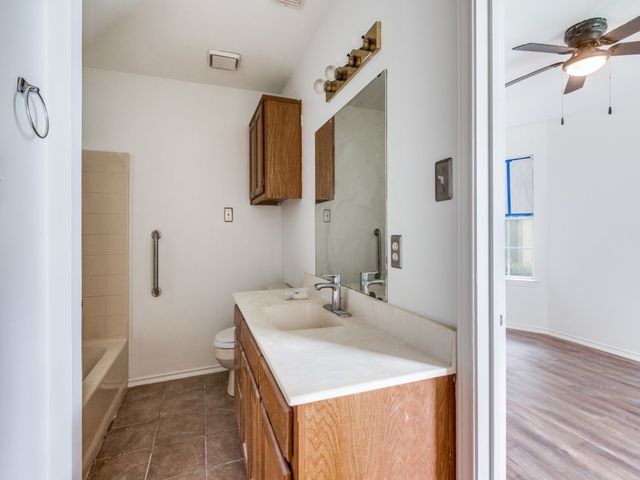 510 Strata Drive, Denton, TX 76201