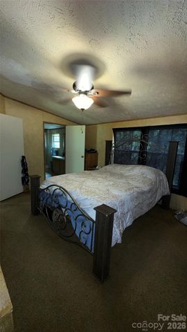 294 E Lester Lane, Hendersonville, NC 28739