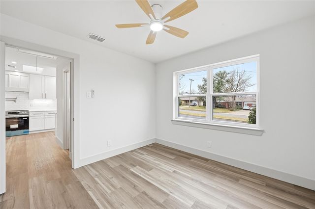 822 Belt Line Plaza, Richardson, TX 75080