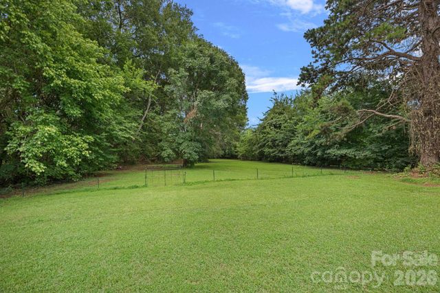 9801 Joe Kerr Road, Waxhaw, NC 28173