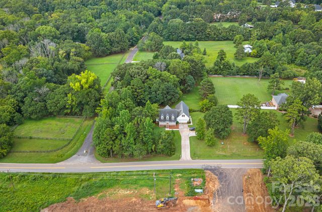 9801 Joe Kerr Road, Waxhaw, NC 28173