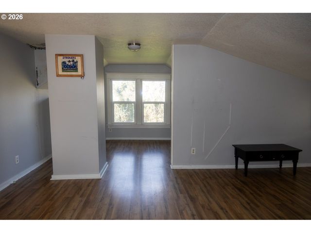 7801 Se 162ND Ave, Portland, OR 97236