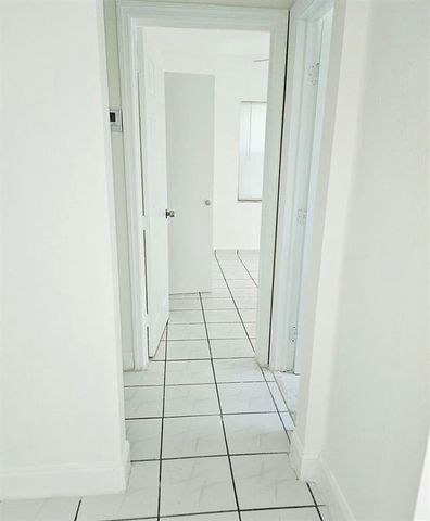 18321 NE 20TH Place, North Miami Beach, FL 33179