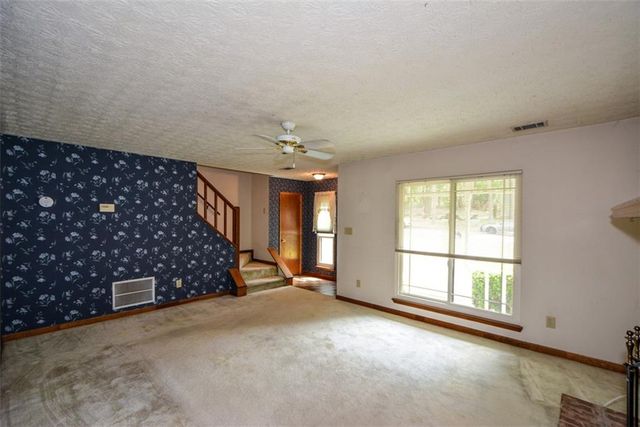 183 Timothy Lane NW, Lilburn, GA 30047