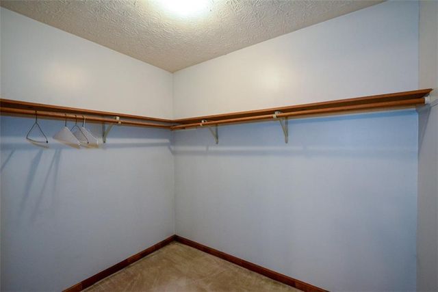 183 Timothy Lane NW, Lilburn, GA 30047