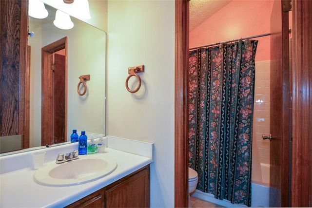 183 Timothy Lane NW, Lilburn, GA 30047