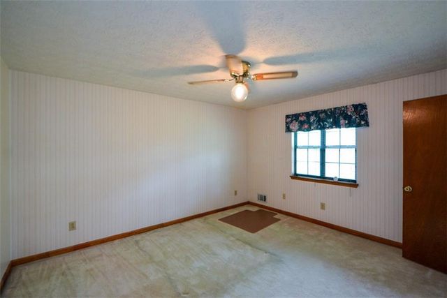 183 Timothy Lane NW, Lilburn, GA 30047