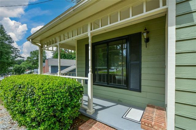 183 Timothy Lane NW, Lilburn, GA 30047
