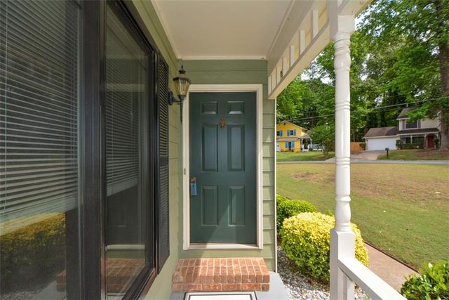 183 Timothy Lane NW, Lilburn, GA 30047