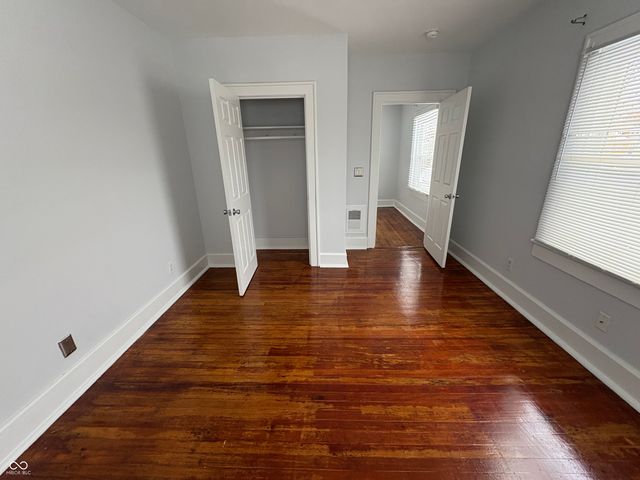 3236 Central Avenue, Indianapolis, IN 46205