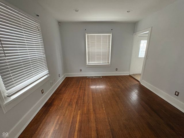 3236 Central Avenue, Indianapolis, IN 46205