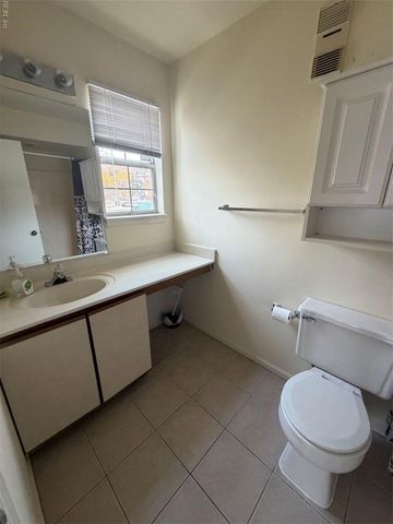 616 Shoreham CT, Virginia Beach, VA 23451