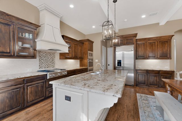 3989 Benchmark Lane, Frisco, TX 75034