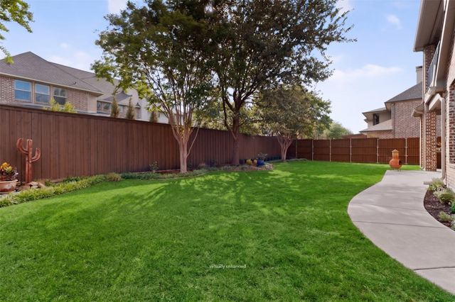 3989 Benchmark Lane, Frisco, TX 75034