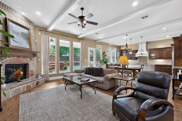 3989 Benchmark Lane, Frisco, TX 75034