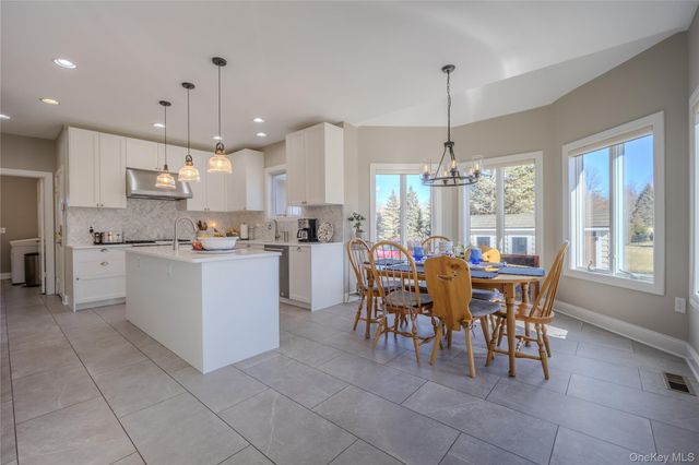 56 Autumn Chase Drive, Hopewell Junction, NY 12533