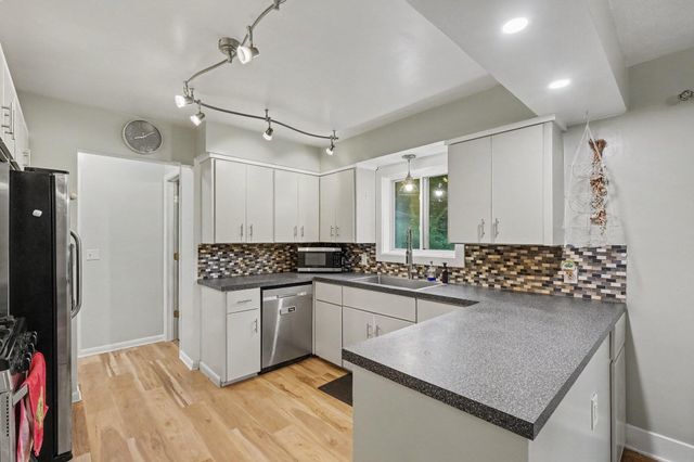 7864 Myers Lake Avenue Ne, Cannon Twp, MI 49341