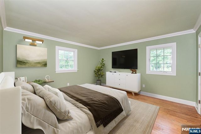 8 Haring Drive, Old Tappan, NJ 07675