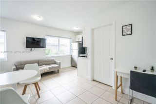 6971 Carlyle Avenue 207, Miami Beach, FL 33141