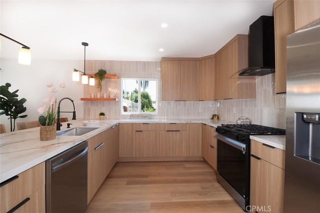 1839 W 35th, Los Angeles, CA 90018