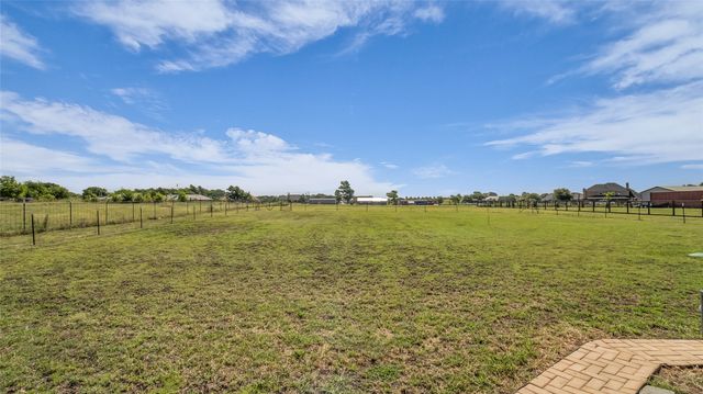 1113 Caroline Court, Howe, TX 75459
