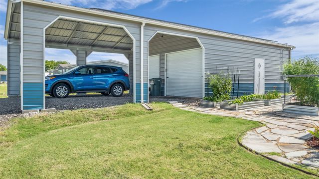 1113 Caroline Court, Howe, TX 75459